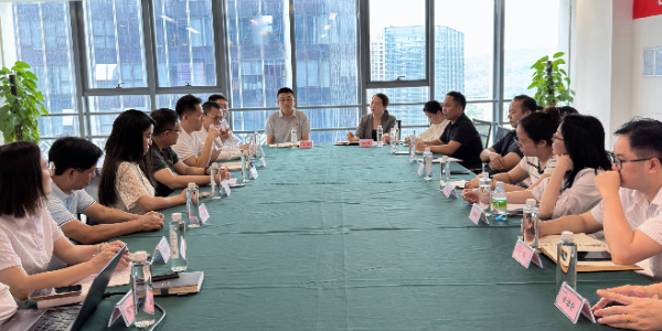 政企互动 Ӏ 横州市投促局等领导一行莅临仰文科技集团考察交流